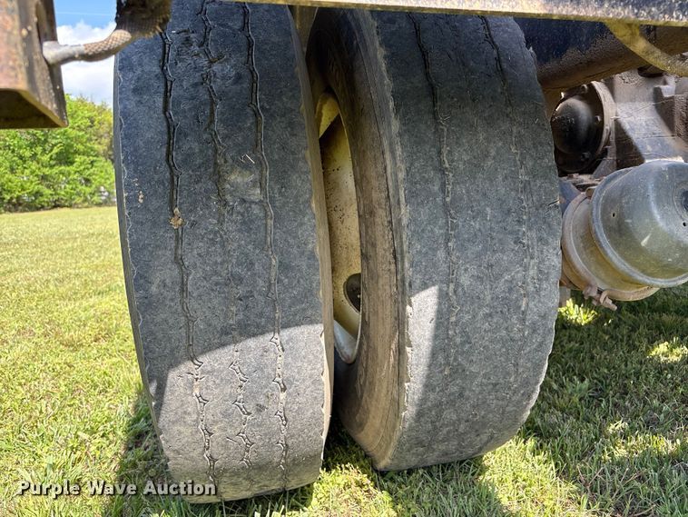 image for item EW1497 2019 Mack Granite rollback truck