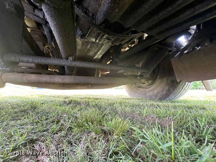 image for item EW1498 2018 Mack MRU refuse truck