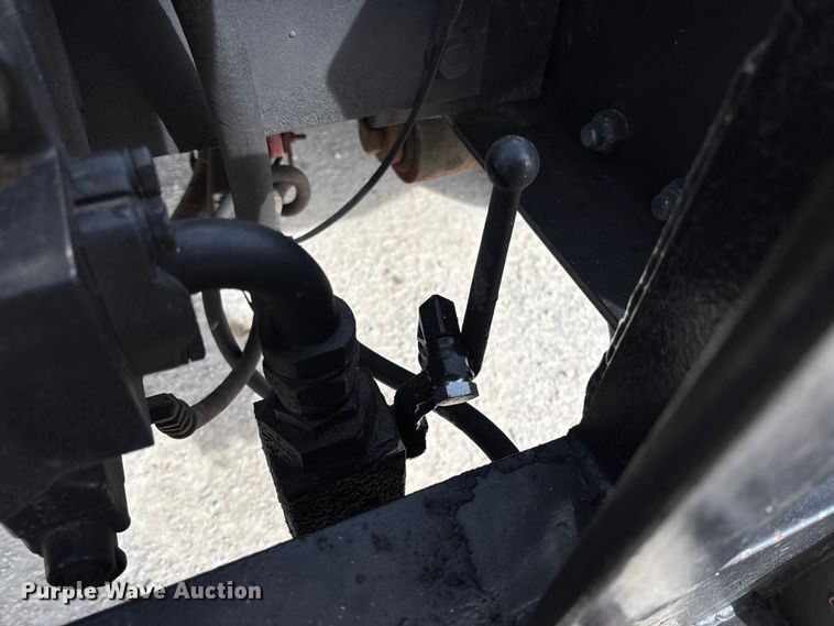 image for item FB3236 2013 International 7500 dump truck