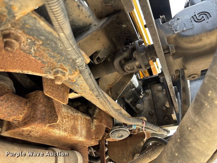 image for item FB3236 2013 International 7500 dump truck