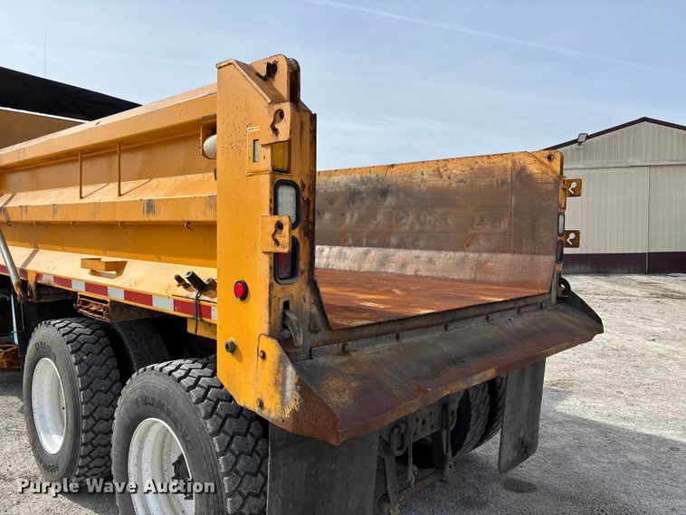 image for item FB3236 2013 International 7500 dump truck