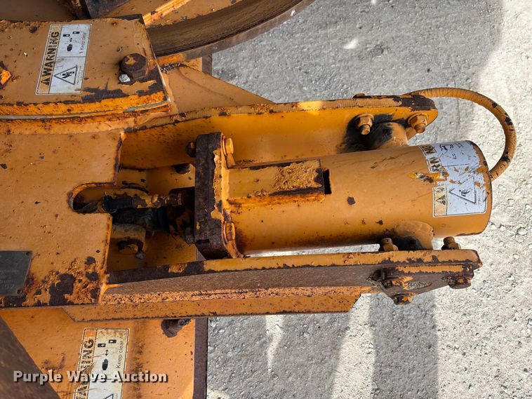 image for item FB3236 2013 International 7500 dump truck