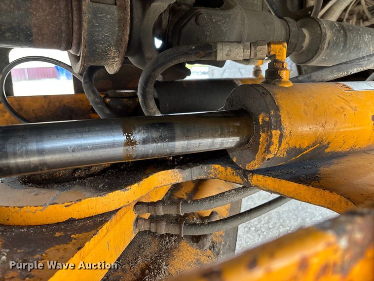 image for item FB3236 2013 International 7500 dump truck