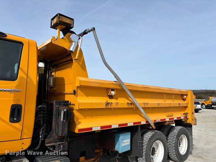 image for item FB3236 2013 International 7500 dump truck