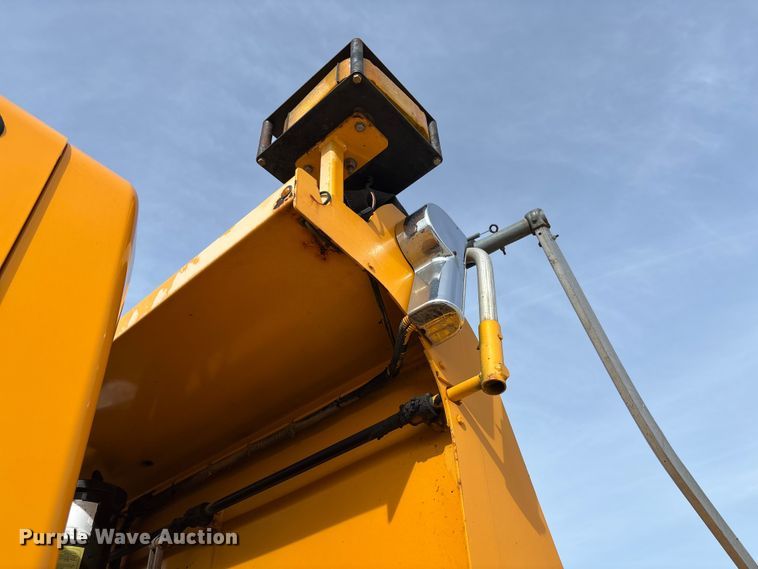 image for item FB3236 2013 International 7500 dump truck