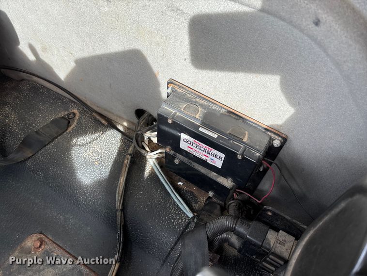 image for item FB3236 2013 International 7500 dump truck