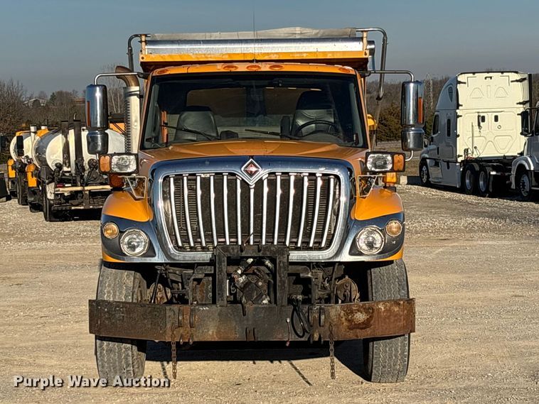 image for item FB3296 2009 International 7500 dump truck