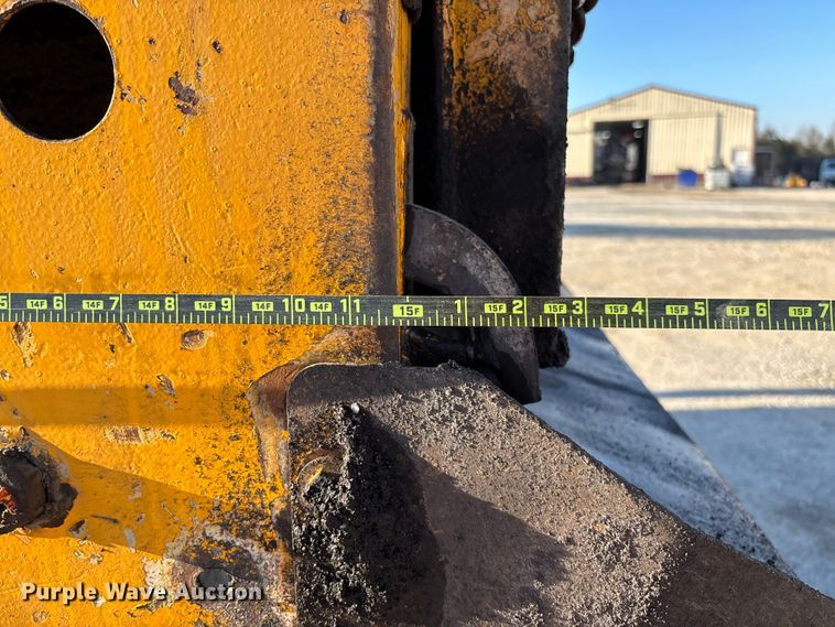 image for item FB3296 2009 International 7500 dump truck