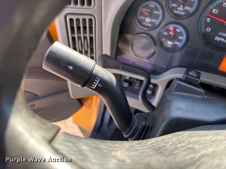 image for item FB3296 2009 International 7500 dump truck