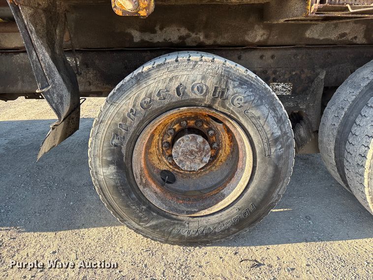 image for item FB3296 2009 International 7500 dump truck