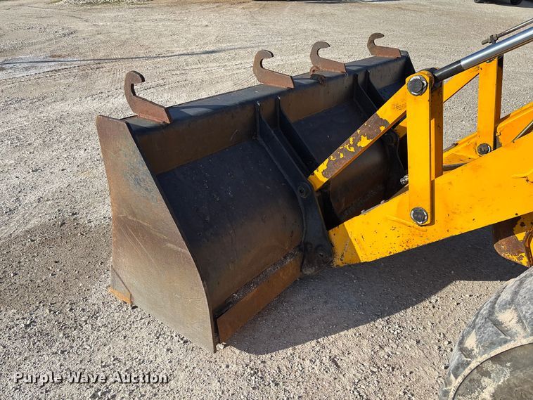 image for item FB3326 2016 JCB 3CX-14 backhoe