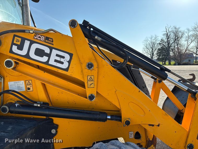 image for item FB3326 2016 JCB 3CX-14 backhoe