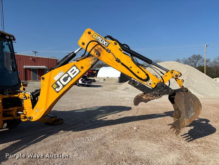 image for item FB3326 2016 JCB 3CX-14 backhoe