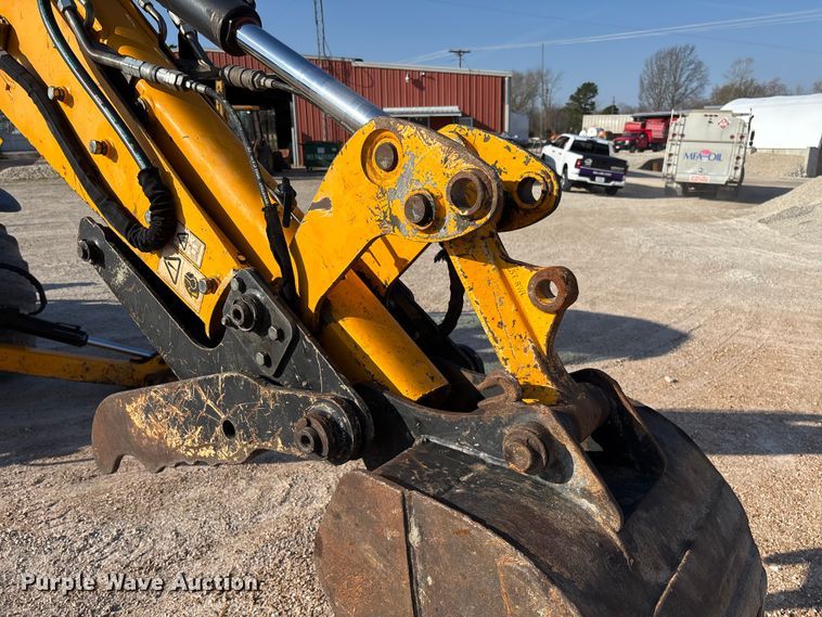 image for item FB3326 2016 JCB 3CX-14 backhoe