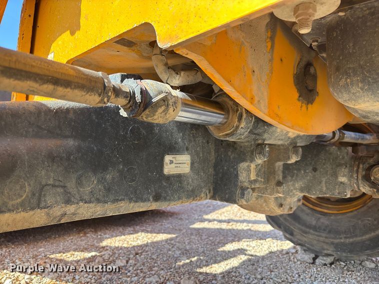 image for item FB3326 2016 JCB 3CX-14 backhoe