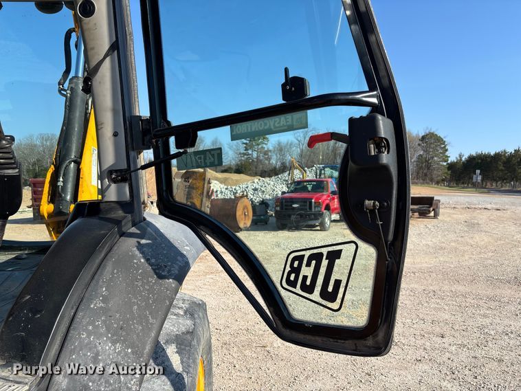 image for item FB3326 2016 JCB 3CX-14 backhoe