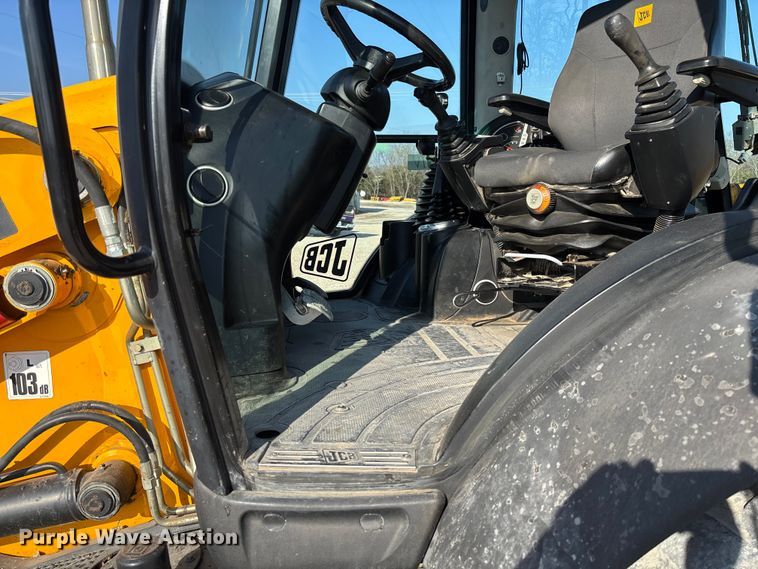 image for item FB3326 2016 JCB 3CX-14 backhoe