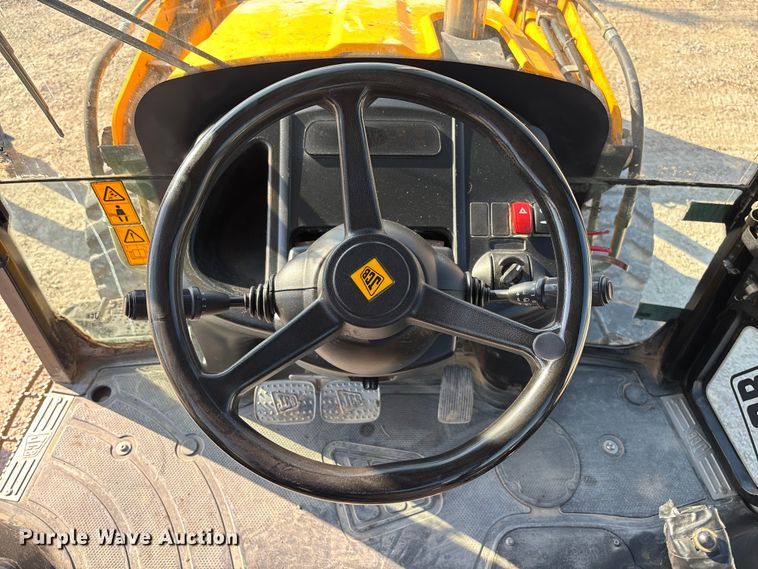 image for item FB3326 2016 JCB 3CX-14 backhoe