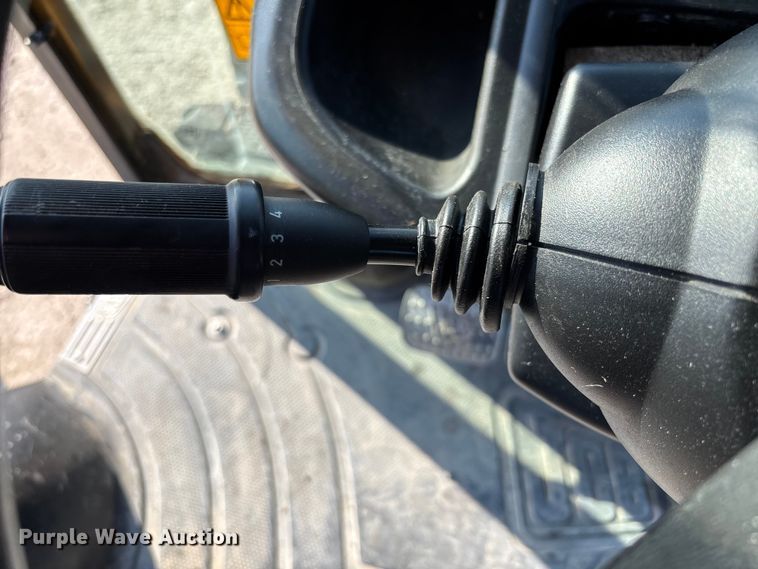 image for item FB3326 2016 JCB 3CX-14 backhoe