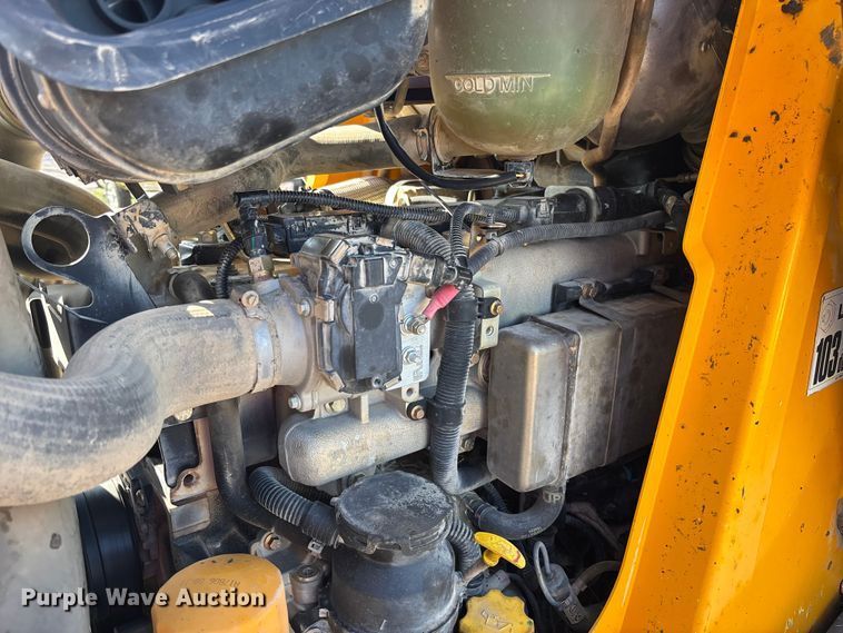 image for item FB3326 2016 JCB 3CX-14 backhoe