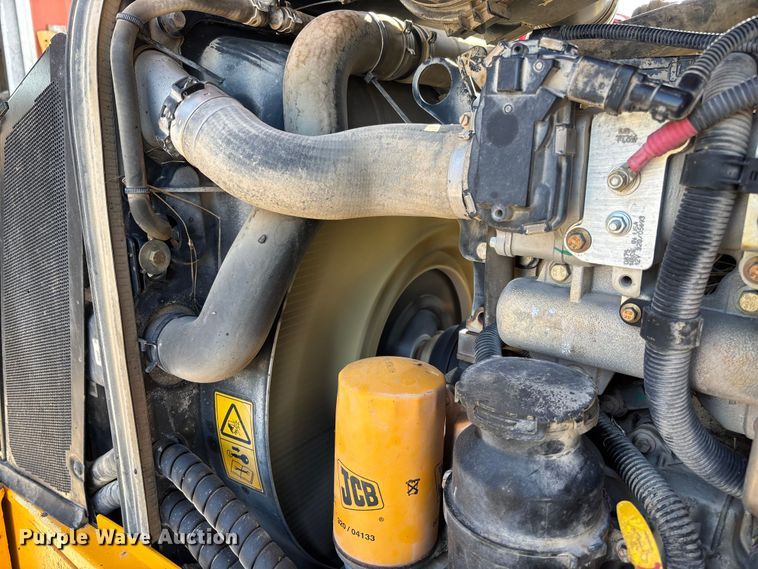 image for item FB3326 2016 JCB 3CX-14 backhoe