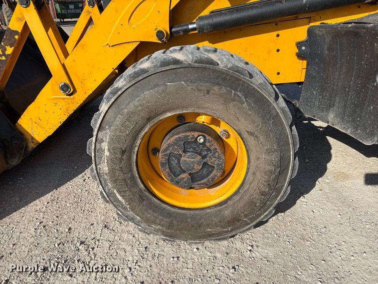 image for item FB3326 2016 JCB 3CX-14 backhoe