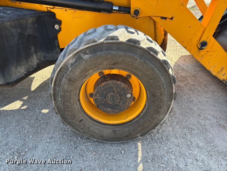 image for item FB3326 2016 JCB 3CX-14 backhoe