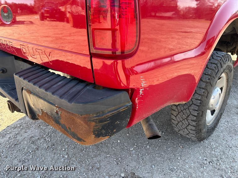 image for item FB3327 2008 Ford F250 Super Duty pickup truck
