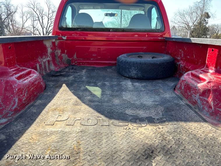 image for item FB3327 2008 Ford F250 Super Duty pickup truck