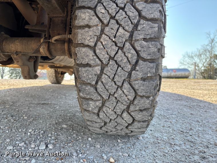 image for item FB3327 2008 Ford F250 Super Duty pickup truck