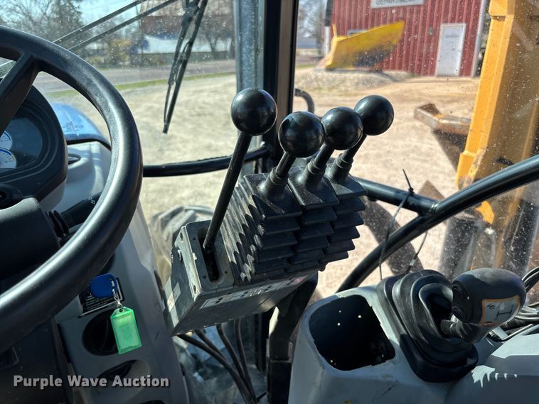 image for item FB3328 2016 New Holland T56.120 MFWD tractor