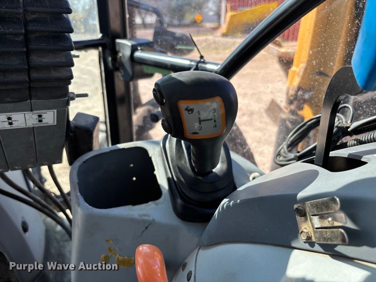 image for item FB3328 2016 New Holland T56.120 MFWD tractor