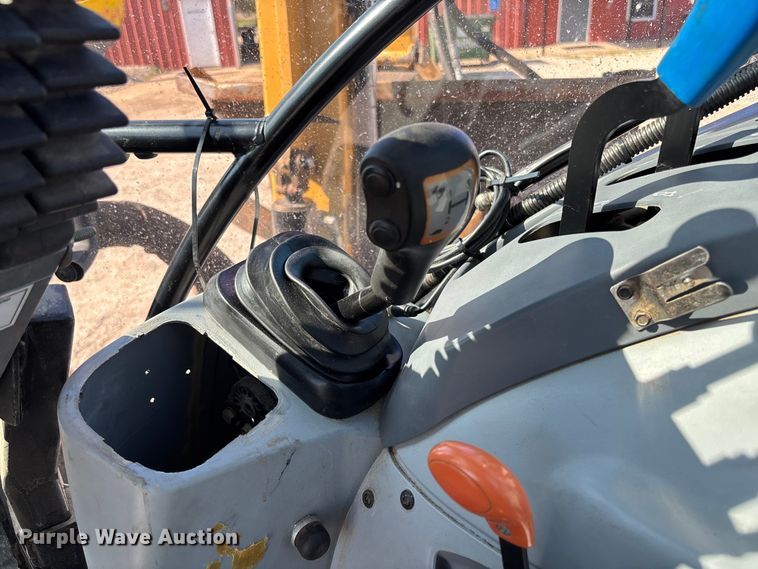 image for item FB3328 2016 New Holland T56.120 MFWD tractor