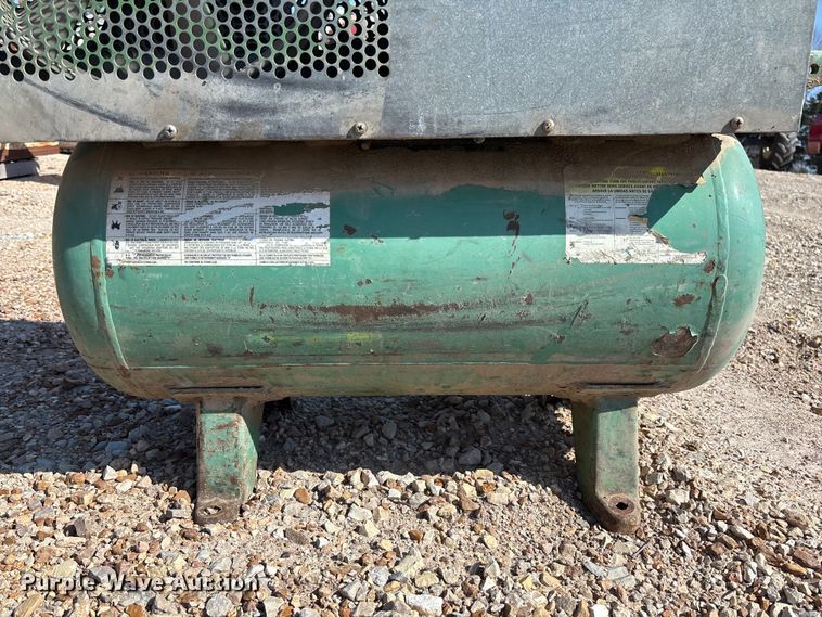 image for item FB3331 Speedaire 5F564A air compressor