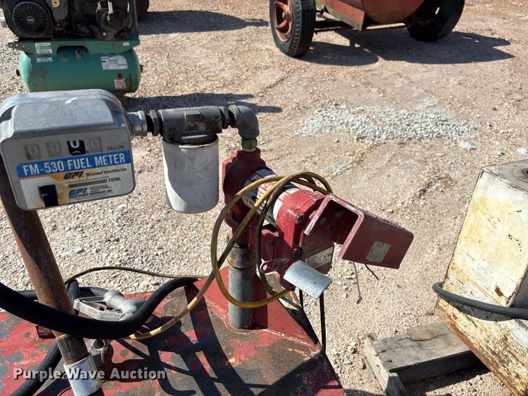 image for item FB3332 (3) Fuel tanks