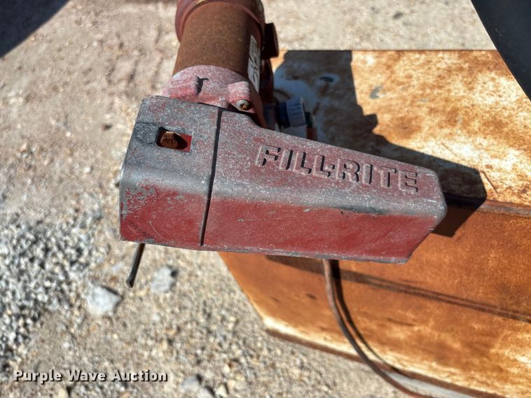image for item FB3332 (3) Fuel tanks