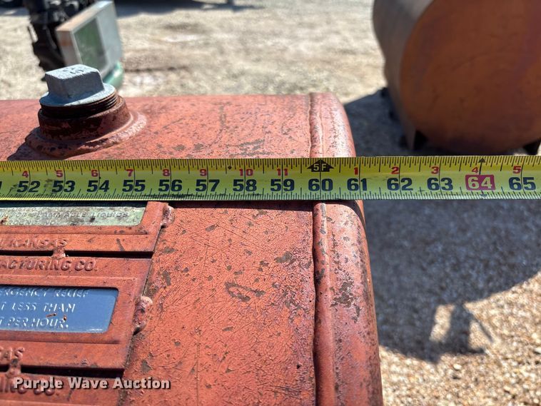 image for item FB3333 We-Mac fuel trailer