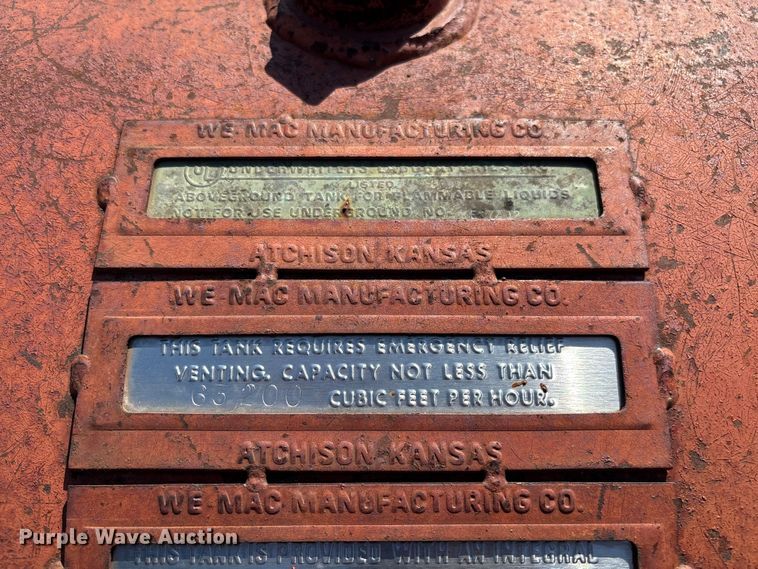 image for item FB3333 We-Mac fuel trailer