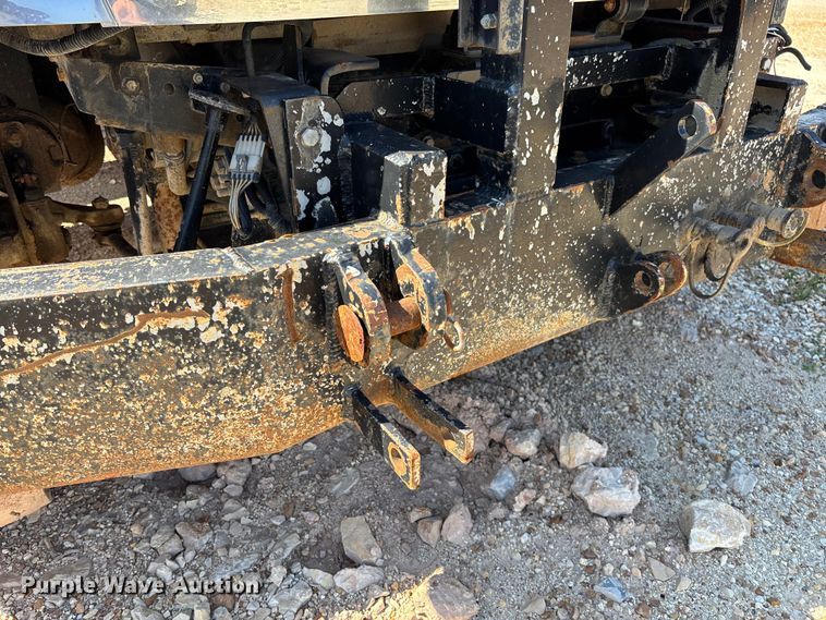 image for item FB3335 2011 International 7400 dump truck