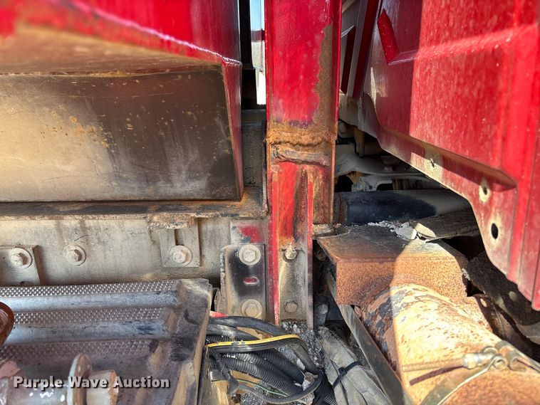 image for item FB3335 2011 International 7400 dump truck