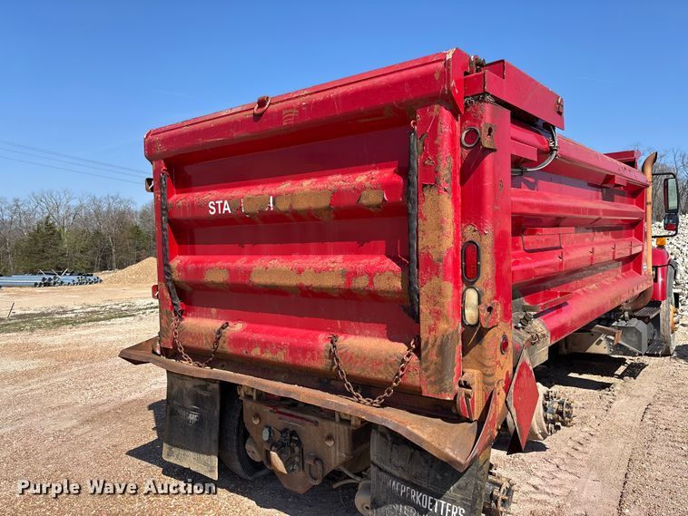 image for item FB3335 2011 International 7400 dump truck