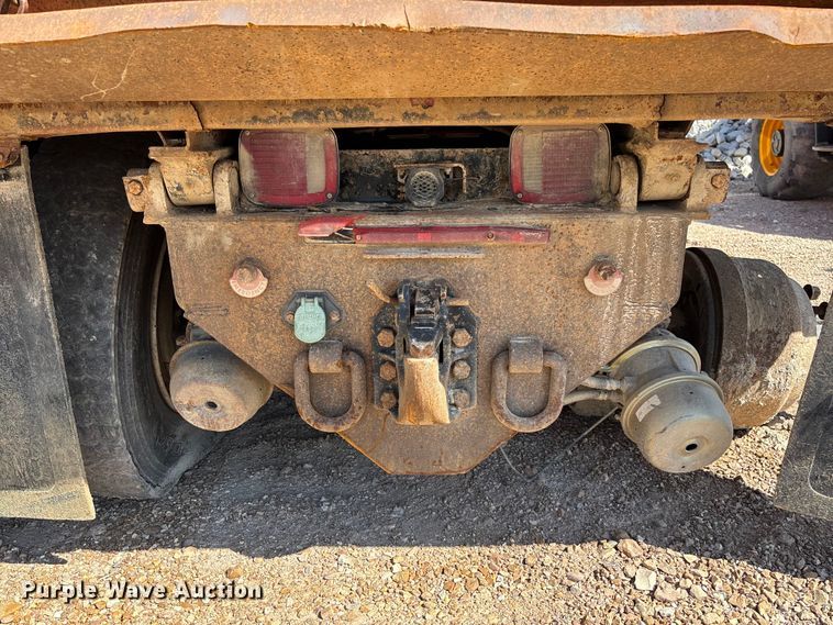 image for item FB3335 2011 International 7400 dump truck