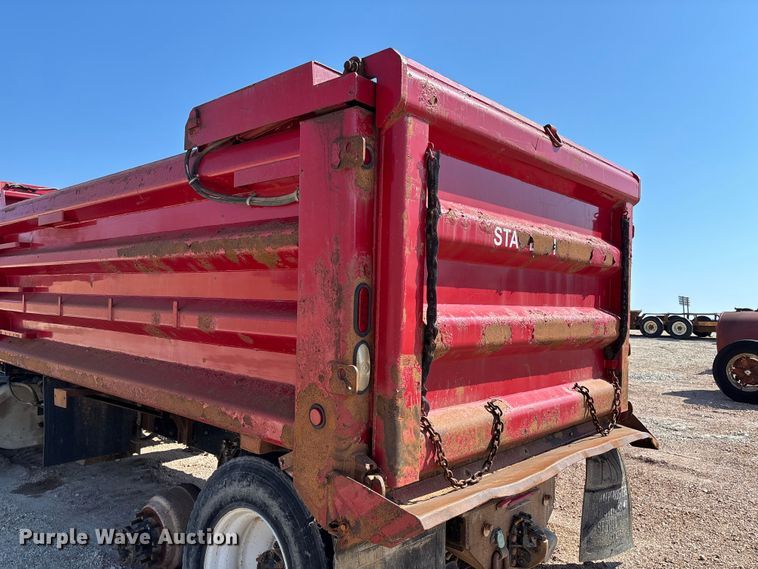 image for item FB3335 2011 International 7400 dump truck