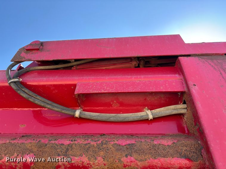 image for item FB3335 2011 International 7400 dump truck