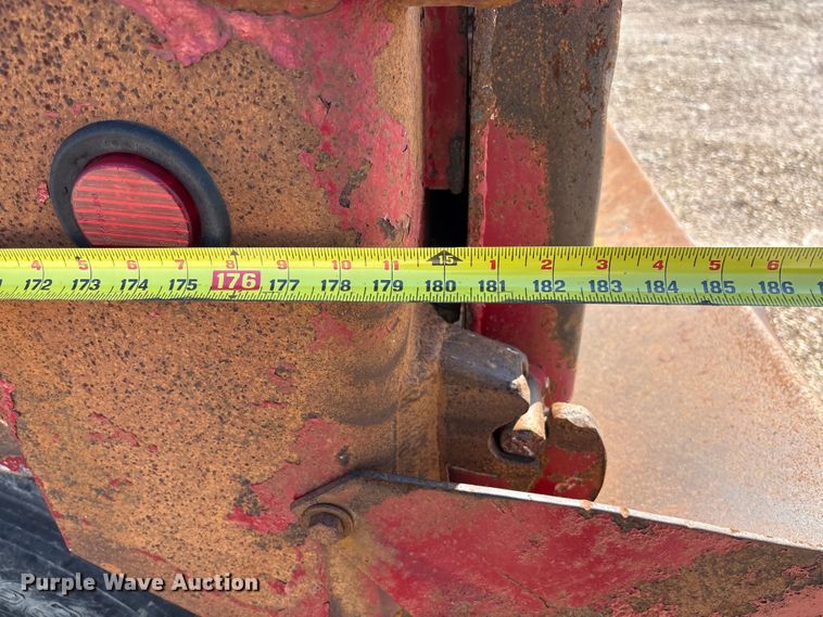 image for item FB3335 2011 International 7400 dump truck