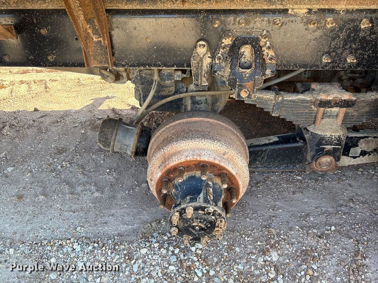 image for item FB3335 2011 International 7400 dump truck