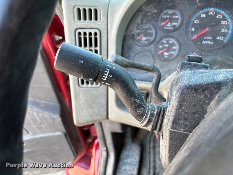 image for item FB3335 2011 International 7400 dump truck