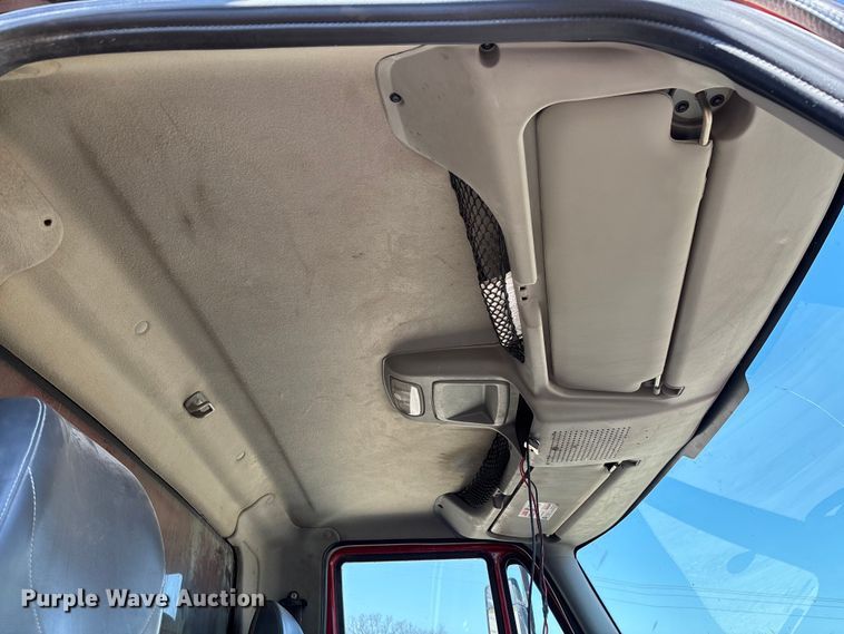 image for item FB3335 2011 International 7400 dump truck