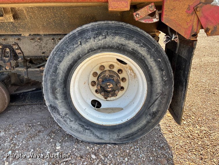 image for item FB3335 2011 International 7400 dump truck