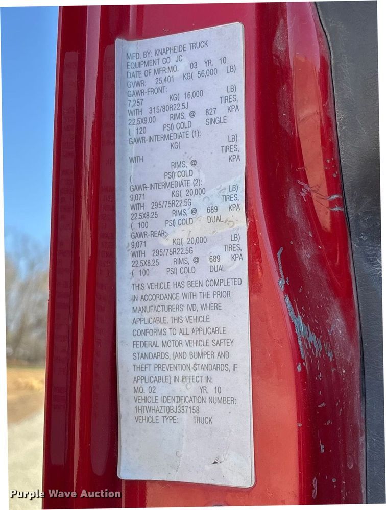 image for item FB3335 2011 International 7400 dump truck